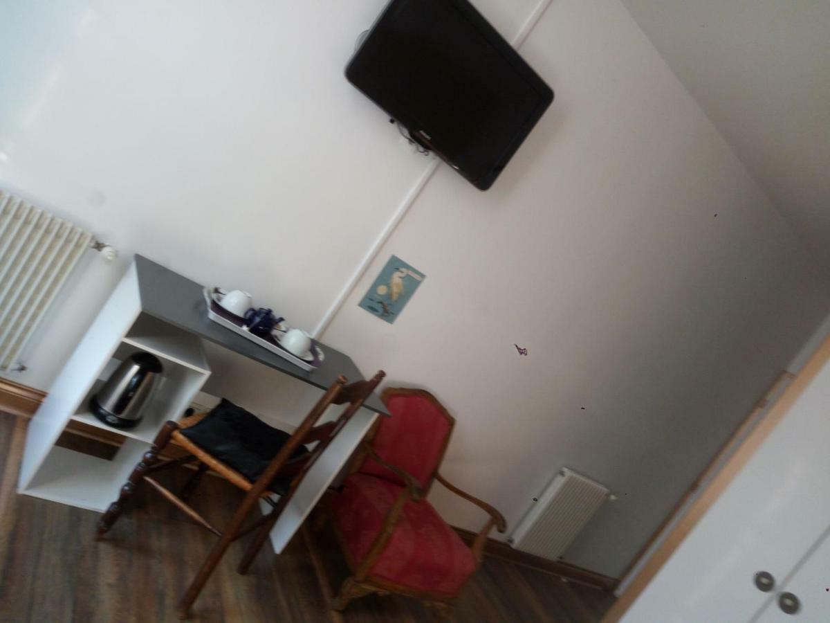 Bed and Breakfast Madelon IV Бельвес Экстерьер фото